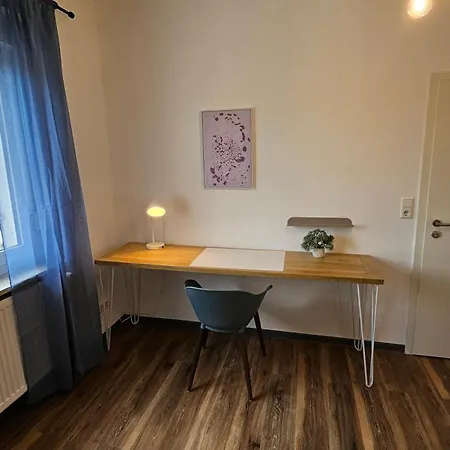 Messplatz 4 Kueche Bad * Пфорцхайм
